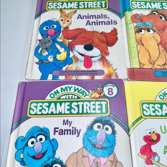 Vintage Sesame Street Book lot - Picture 4 of 8